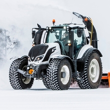 Valtra  T4 - изображение